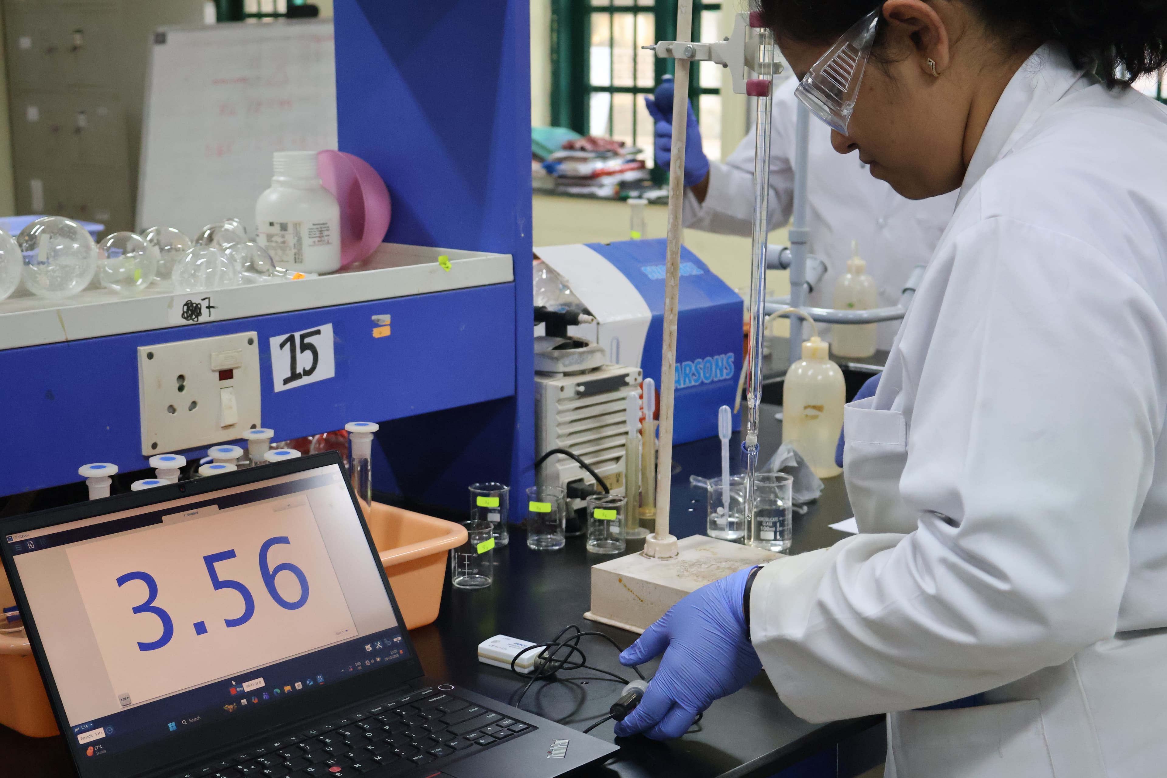 Chemistry Labs view 8